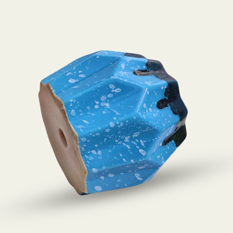Stylish Zig-Zag Pattern Ceramic Planter with Bottom Hole – Sky Blue & Dark Blue Flow Paint Pattern
