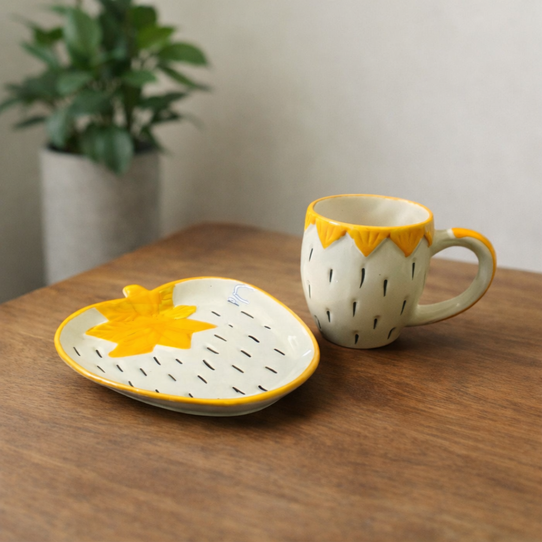 Fresh Berry Coffee Mug & Snack Plate Combo